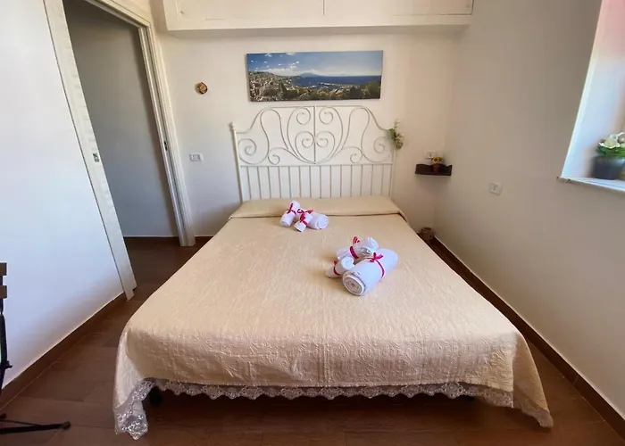 住宿加早餐酒店 Napul'e 3*